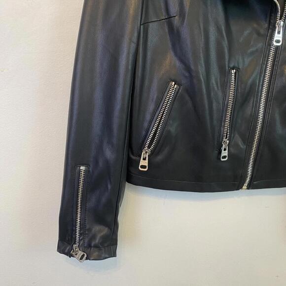 JAKKE black vegan leather Moto jacket - Picture 8 of 8